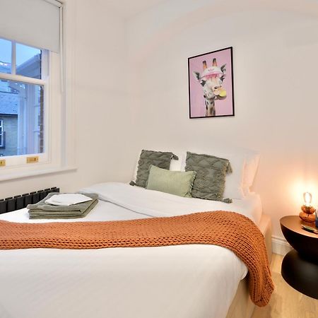 Newly Refurbished W/ River Views 伦敦 外观 照片