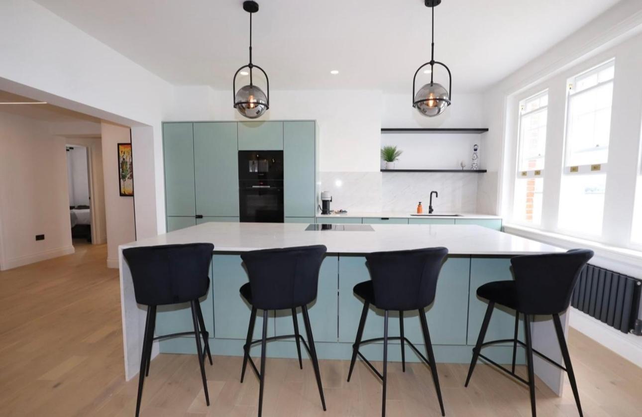 Newly Refurbished W/ River Views 伦敦 外观 照片