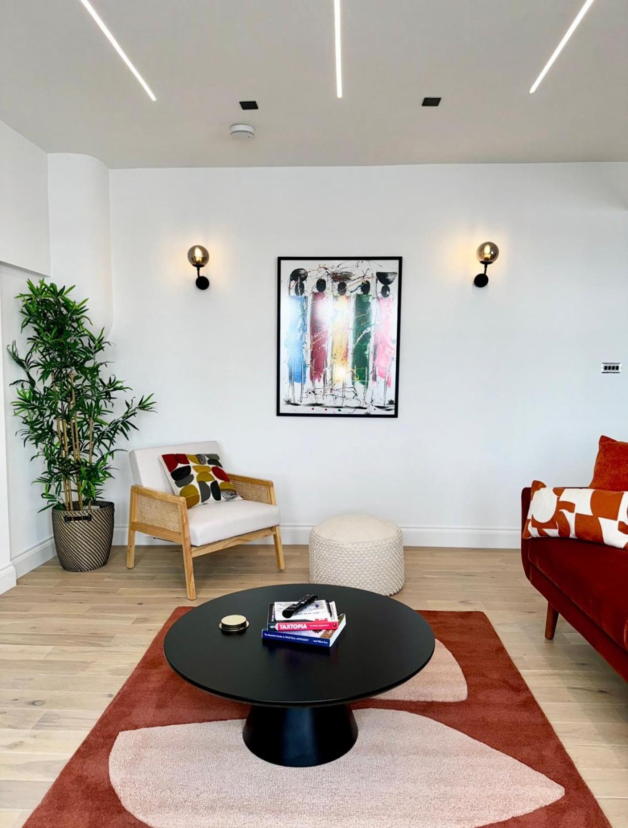 Newly Refurbished W/ River Views 伦敦 外观 照片