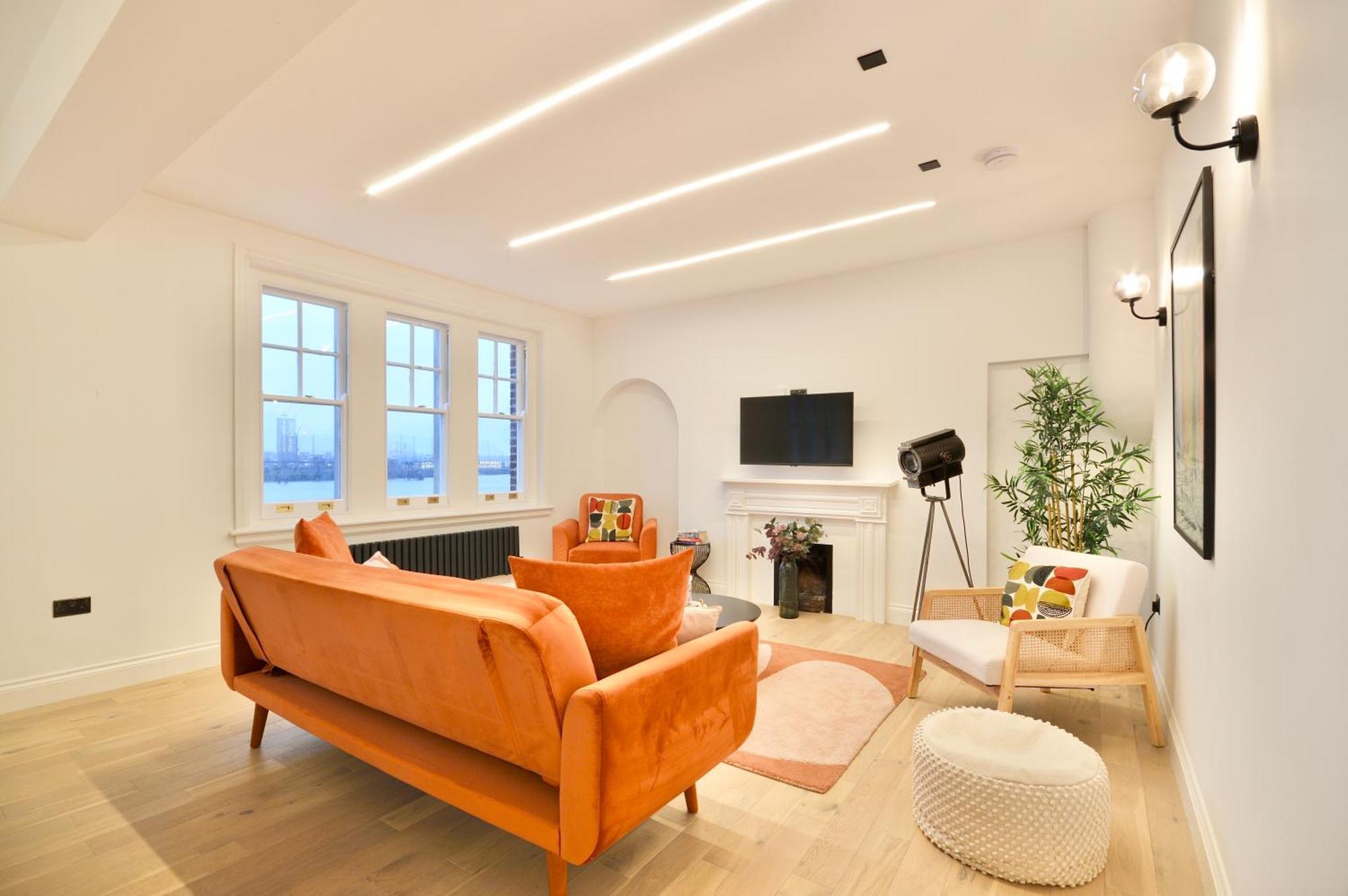 Newly Refurbished W/ River Views 伦敦 外观 照片
